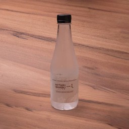 HITORI Mineral Water (น้ำแร่ฮิโตริ)