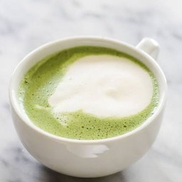 นมสดชาเขียวร้อน