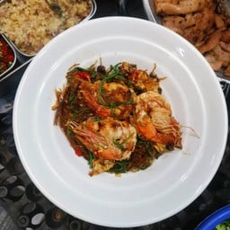 ผัดวุ้นเส้นชะอมกุ้ง