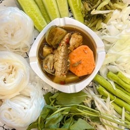 ชุดขนมจีนแกงไตปลา+ผักสด