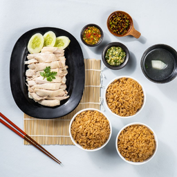 ข้าวมันไก่ชุดครอบครัว