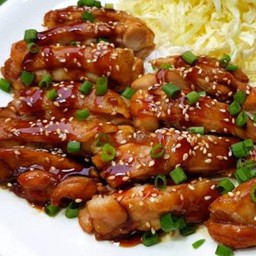 ข้าวหน้าไก่ทอดซอสเทริยากิ