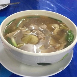 แกงจืดไส้ตันเกี้ยมฉ่าย