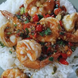 กุ้งคั่วพริกเกลือ
