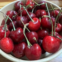 Fruit Farms ผลไม้พร้อมทาน