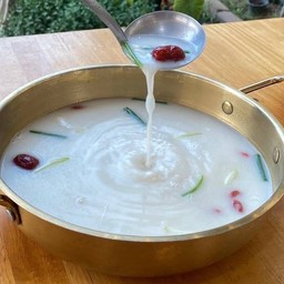 น้ำซุปกระดูกหมู ทงคตสึ