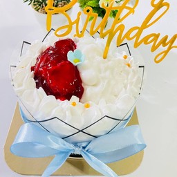 เค้กนมสด 2 รส (มะพร้าวน้ำหอม+สตอเบอรี่) 0.5 ปอนด์ (ฟรีป้ายHBDอันเล็ก)