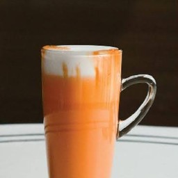 นมสดชาไทยร้อน