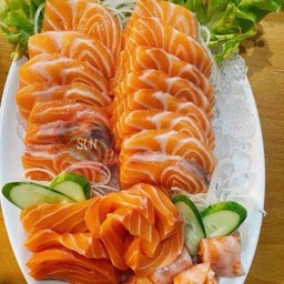 แซลมอนซาชิมิ (𝐒𝐚𝐥𝐦𝐨𝐥 𝐒𝐚𝐬𝐡𝐢𝐦𝐢) 250G