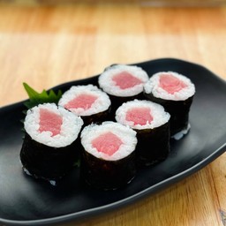 มากิทูน่า