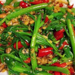 ข้าวหน้ากระเพราผักบุ้งจีนหมูสับ