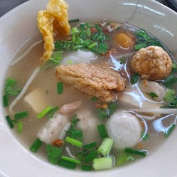 น้ำใส