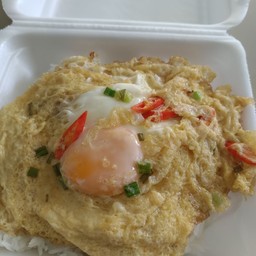 ข้าวไข่เจียวดาว