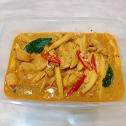 แกงกะทิไก่หน่อไม้