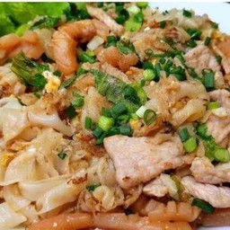 ก๋วยเตี๋ยวคั่วหมู