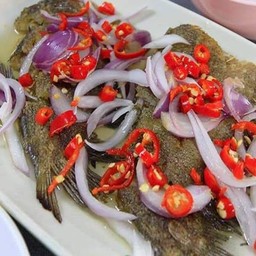 ยำปลาสลิด