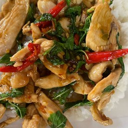 กะเพราไก่