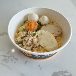 ก๋วยเตี๋ยวเครื่องปลา ธรรมดา (ไม่มีเกี๊ยวปลา).