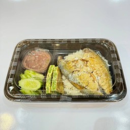 ข้าวมันปลาทูน้ำพริกกะปิ (ใจ)