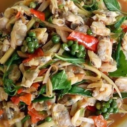 เนื้อหอยลายผัดฉ่า ราดข้าว