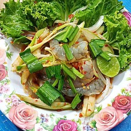 ยำมะม่วงกุ้งสด