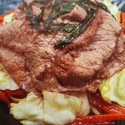 ยากิโซบะเนื้อ