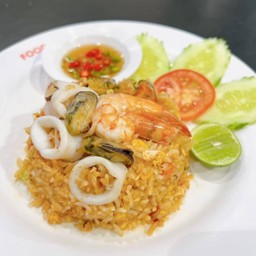 ข้าวผัดทะเล