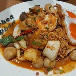 ไวไวต้มยำน้ำขลุกขลิก