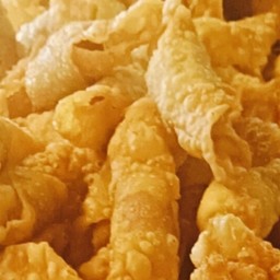 เกี๊ยวไส้กรอก