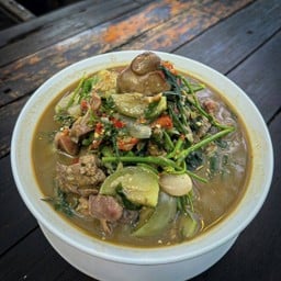 แกงอ่อมเครื่องในไก่