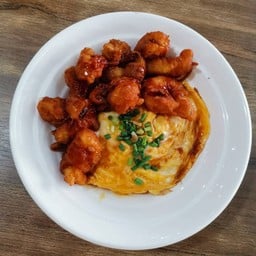 ข้าวไข่ข้นปลาหมึกทอด