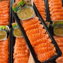 แซลม่อนซาชิมิ100g