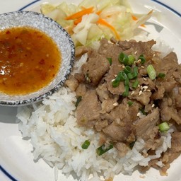 ข้าวหน้าหมูเกาหลี