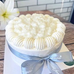 เค้กมะพร้าวน้ำหอม 1p.