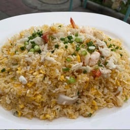 ข้าวผัดปูจานใหญ่
