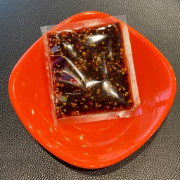 น้ำมันพริกแดง 油泼辣椒