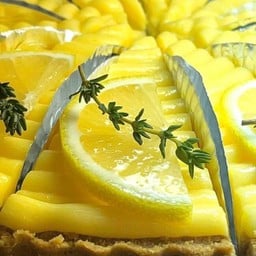 LEMON CHEESE CAKE