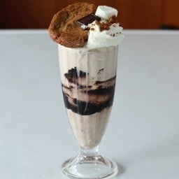 S’more Cookie Milkshake