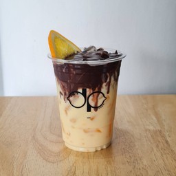 Iced Choco-Orange ชอคโกแลตเย็นผสมน้ำส้มคั้น