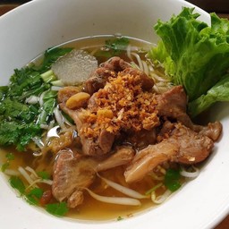 ก๋วยเตี๋ยวหมูตุ๋น