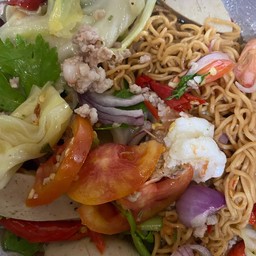 ยำมาม่ารวมมิตร