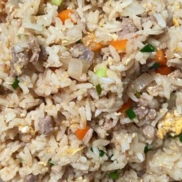 ข้าวผัด เครื่องหมูสับ