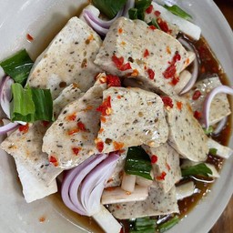 ยำหมูยอ