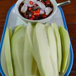 มะม่วง-น้ำปลาหวาน
