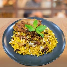 Suvarna Yangon Biryani  (Pratunum) ประตูน้ำ