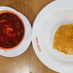 ข้าวไข่เจียว + แกงส้มกุ้ง