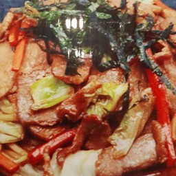 ยากิโซบะหมู