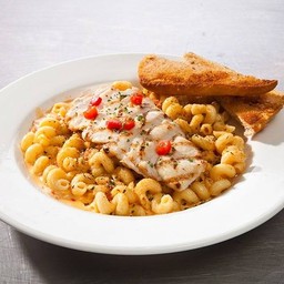 Twisted mac chicken and cheese