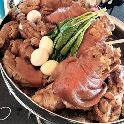 ข้าวขาหมู เจ้หนิง