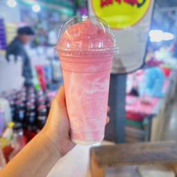 สตอเบอรี่นมสด